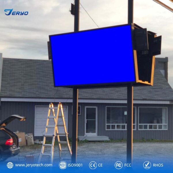 LED display screen breaks traditional gameplay - Image 2